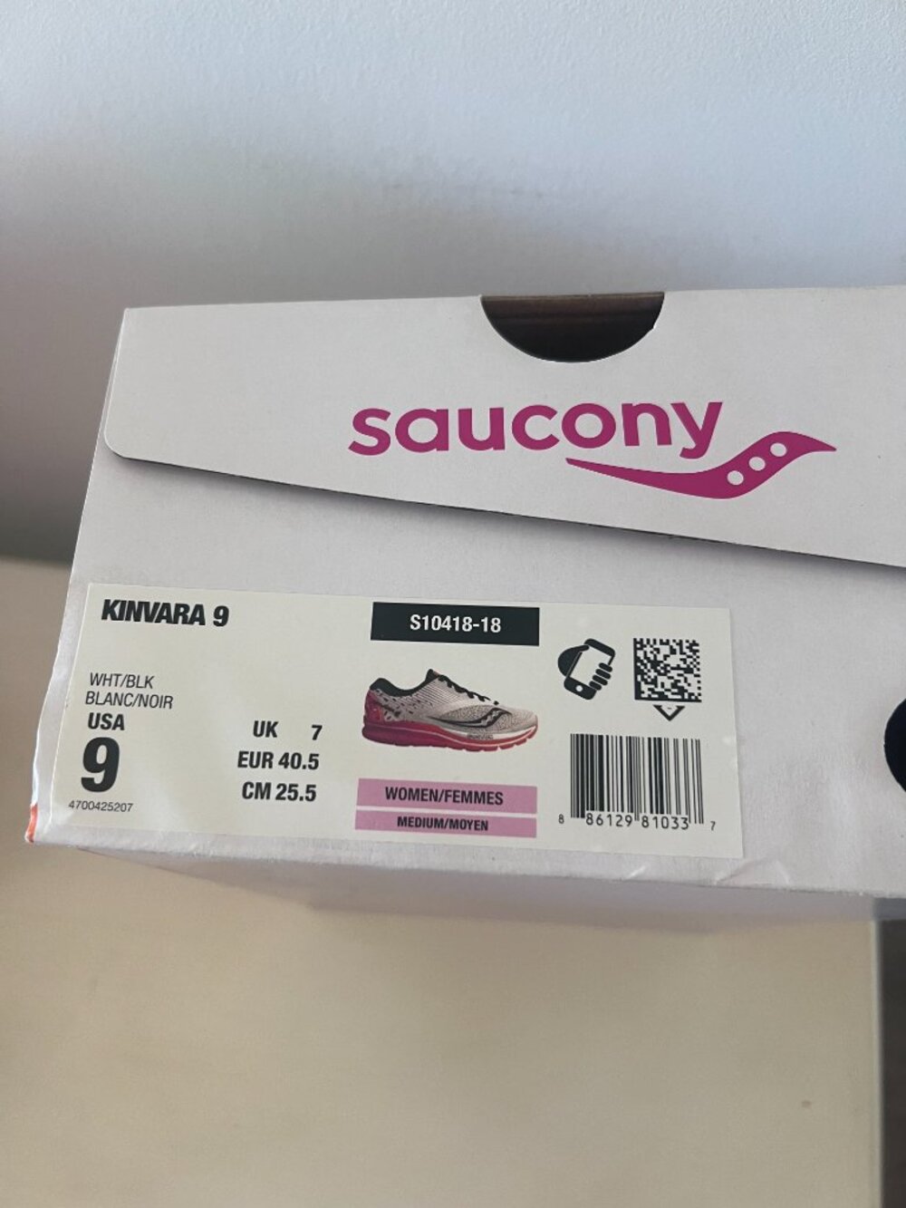 Women's Saucony Kinvara 9 Dunkin' Donuts Boston Sneakers Size 9 - Picture 5 of 5